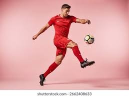 曼城希望在本月签下马克·格伊，已通过初步接触开启谈判。 [via @FabrizioRomano] 来源：City Xtra